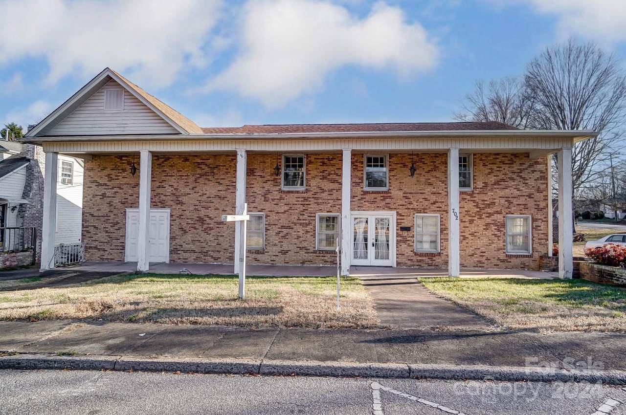 702 Main Street - Photo 1