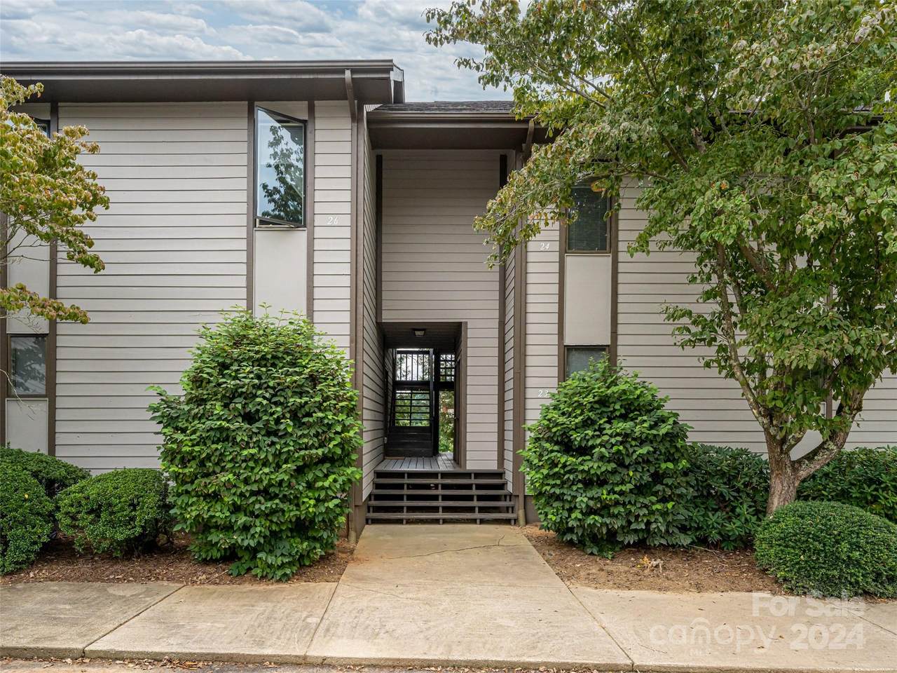 201 Racquet Club Road - Photo 1