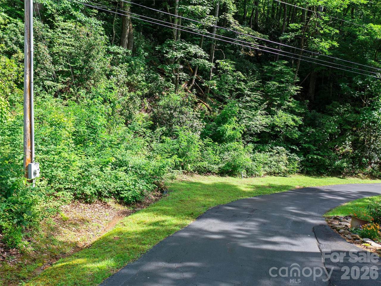 https://bt-photos.global.ssl.fastly.net/cmls/1280_boomver_2_4164438-1.jpg