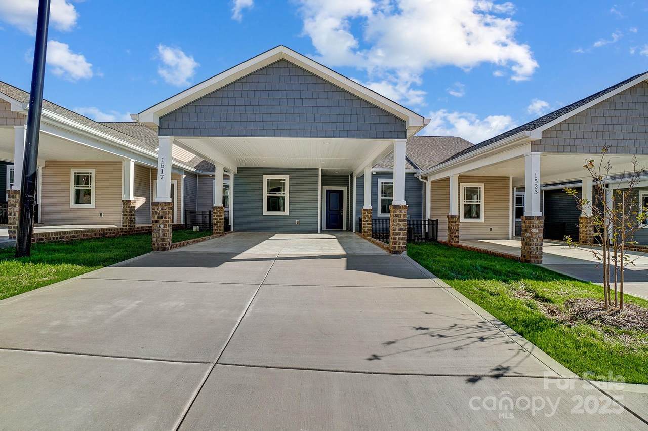 1517 28th Street Place - Photo 1