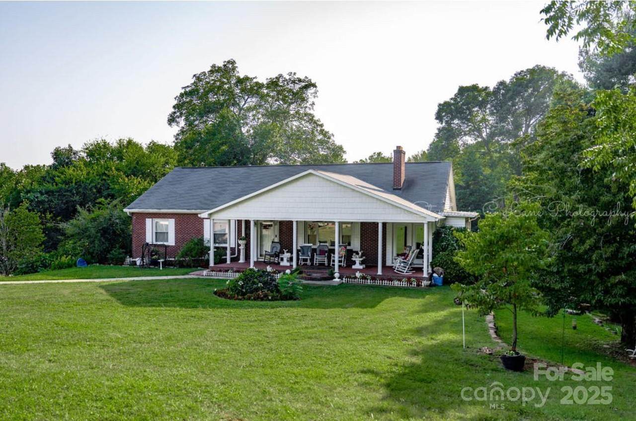 3021 Davis Park Road - Photo 1
