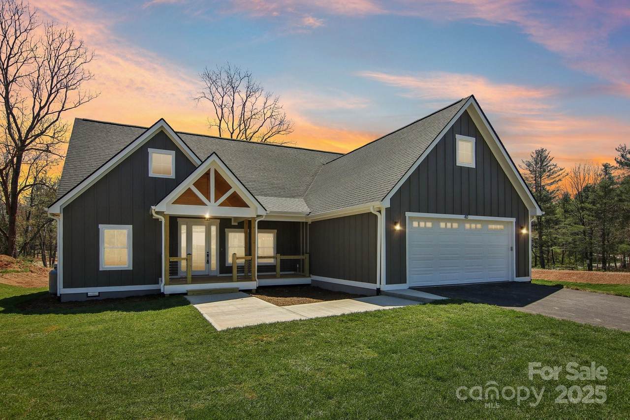40 Haywood Park Drive - Photo 1