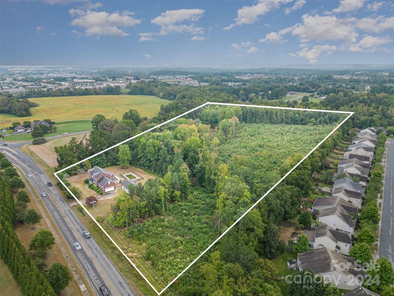 9801 Christenbury Parkway - Photo 1