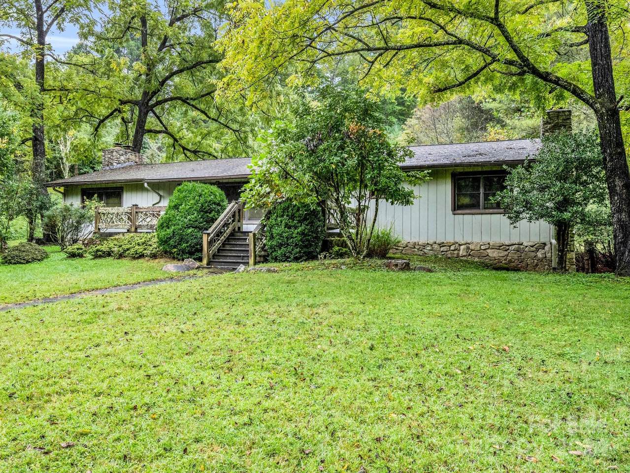 270 Mills River Way - Photo 1