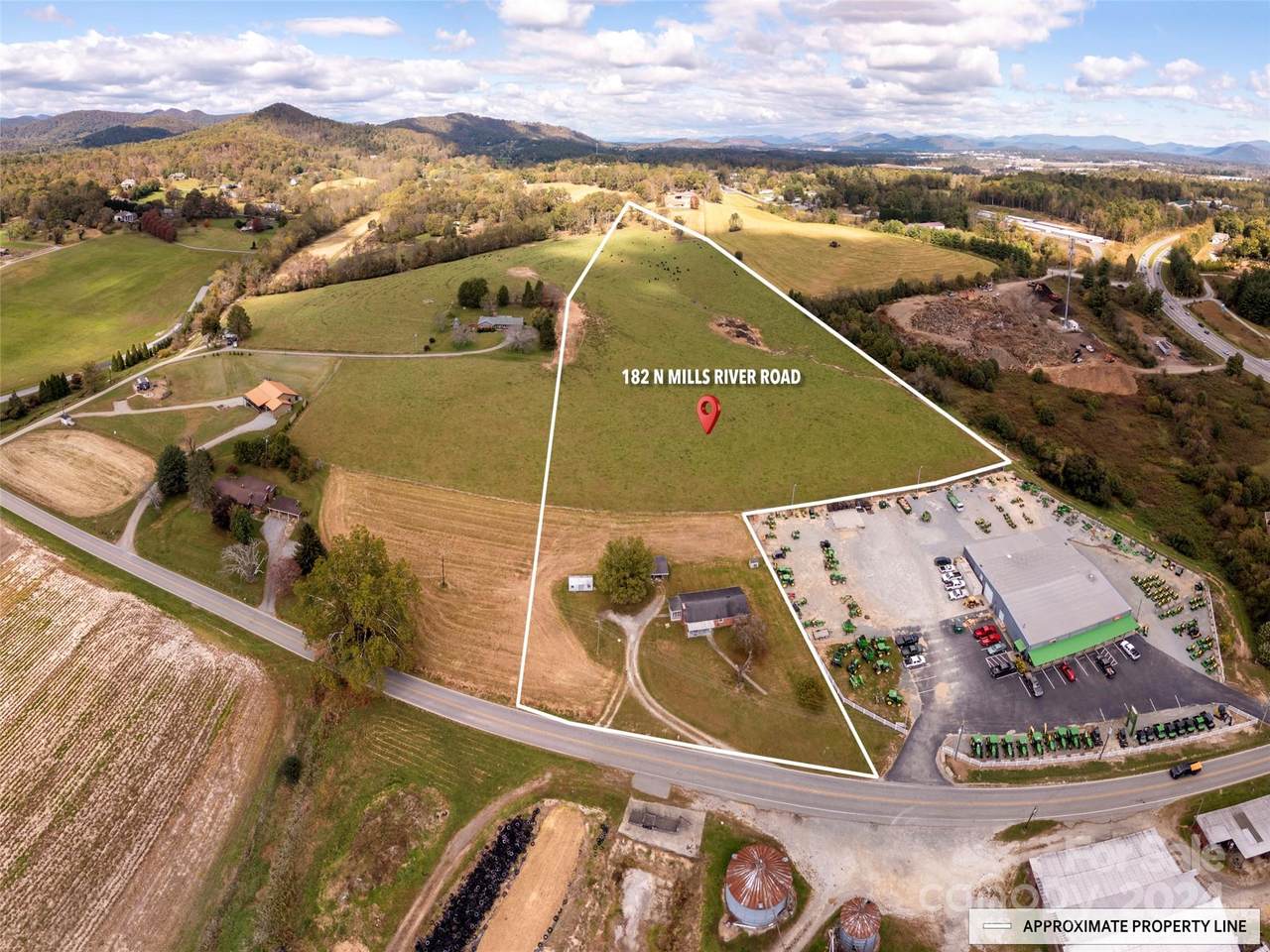 182 Mills River Road - Photo 1