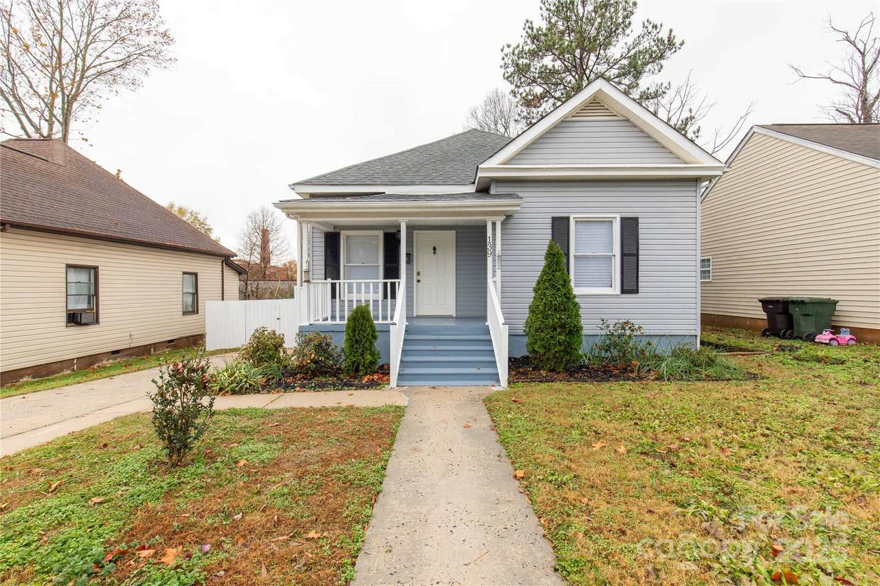 139 Ebenezer Avenue - Photo 1
