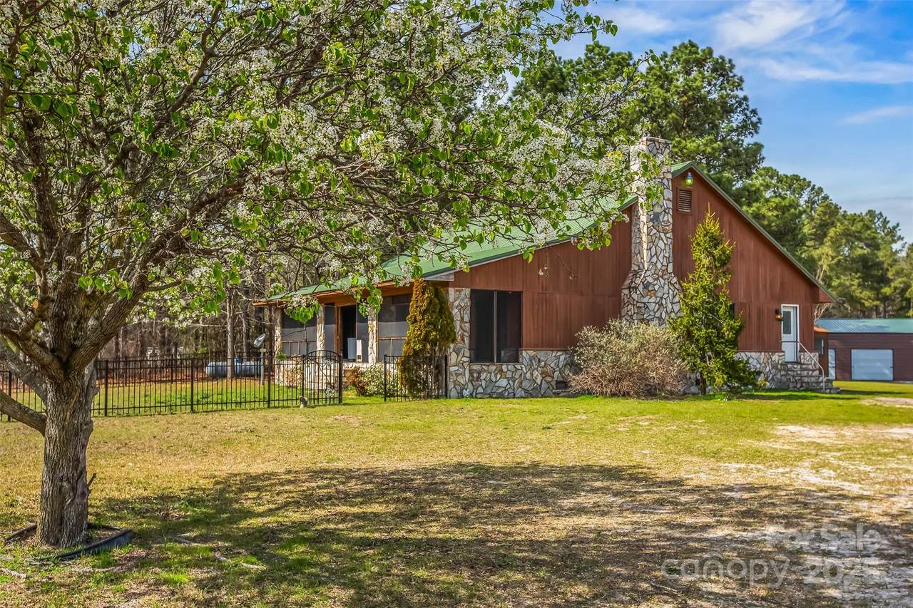 526 Spring Hill Church Road - Photo 1