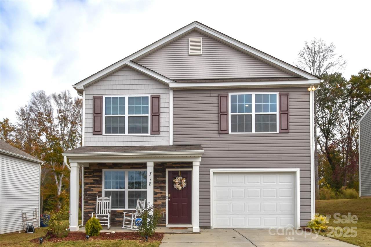 318 Kingsford Drive - Photo 1