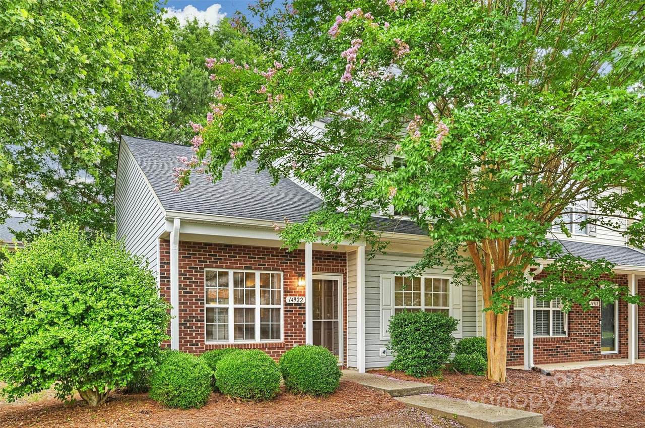 14922 Deshler Court - Photo 1