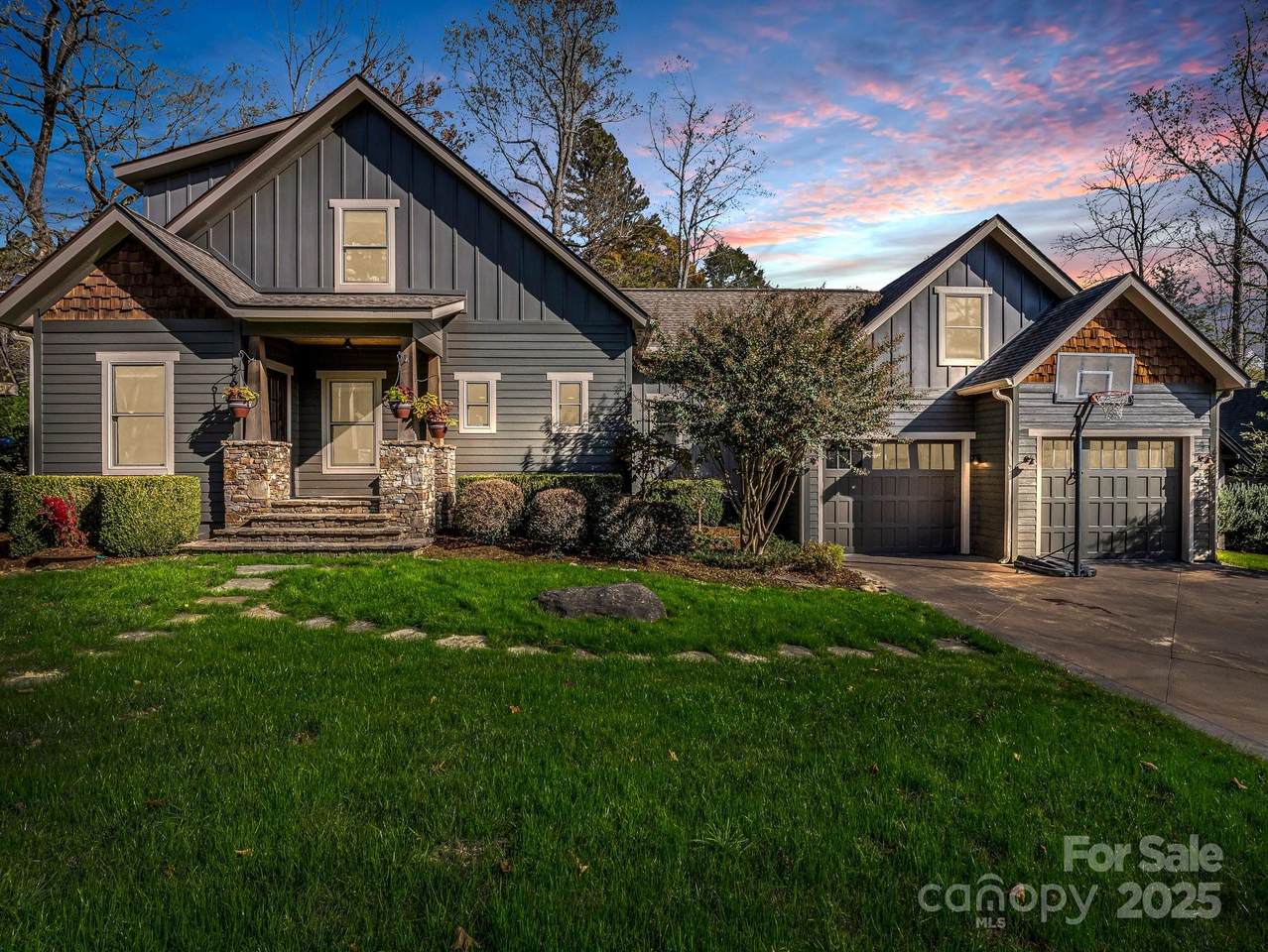 268 Firefly Cove - Photo 1