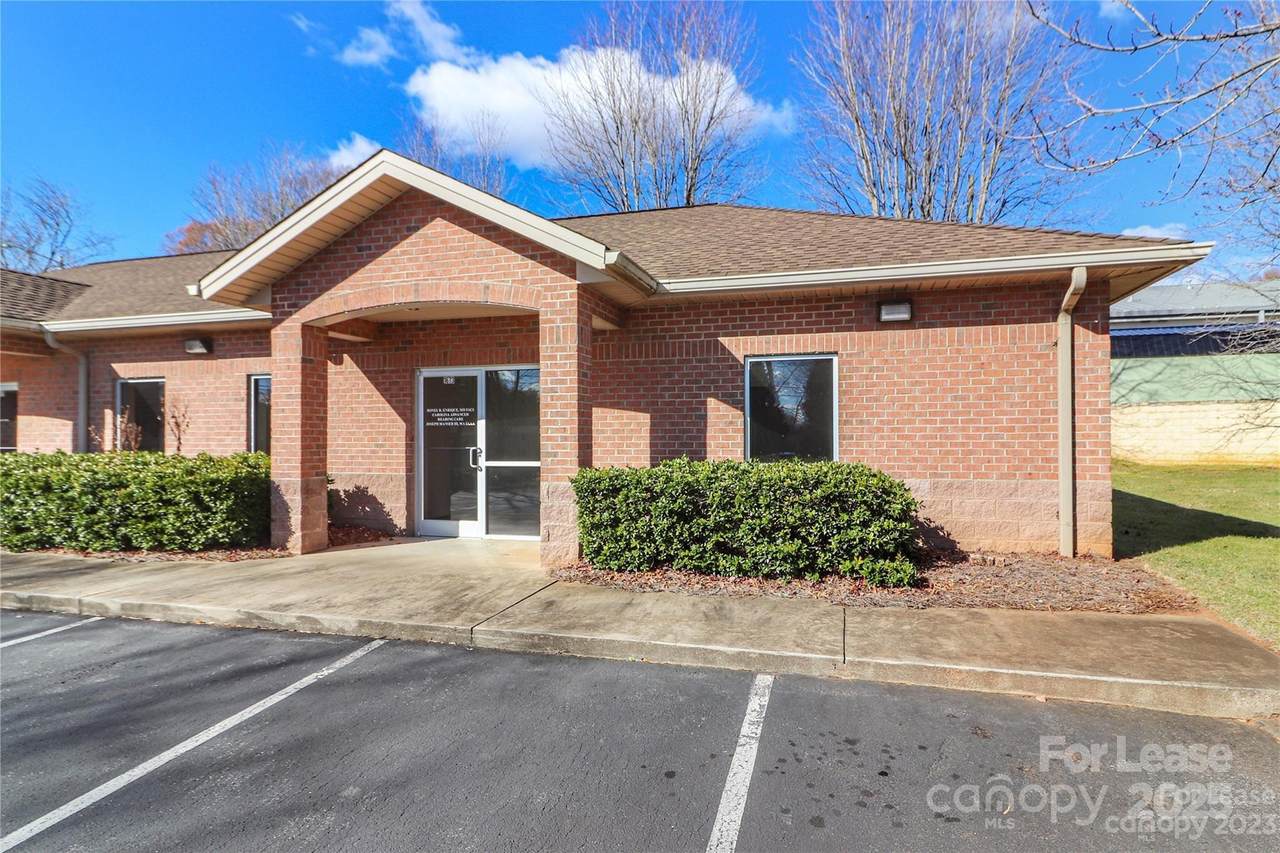1673 Norwood Road - Photo 1