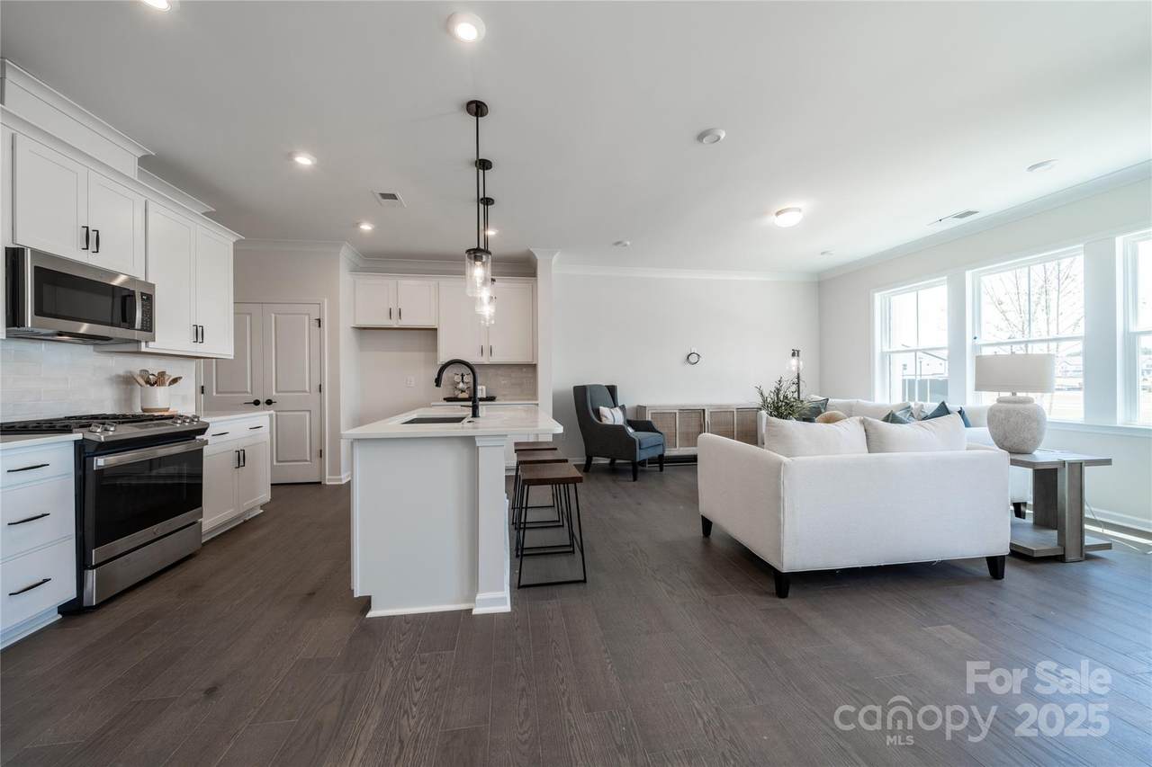 5680 Clear Creek Lane - Photo 1