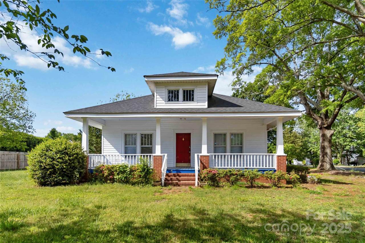 6037 Pleasant Grove Road - Photo 1