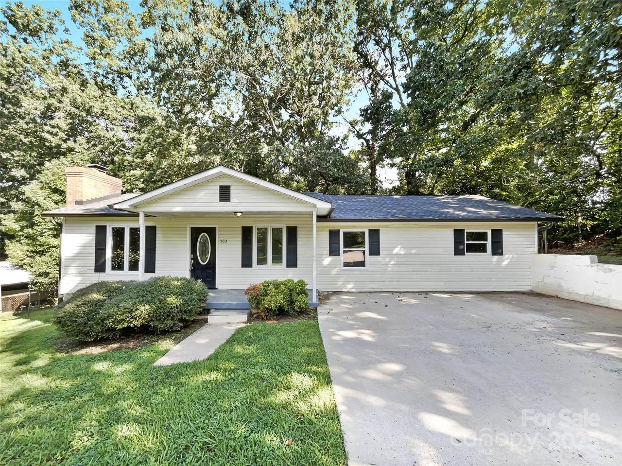 502 Cherry Street - Photo 1