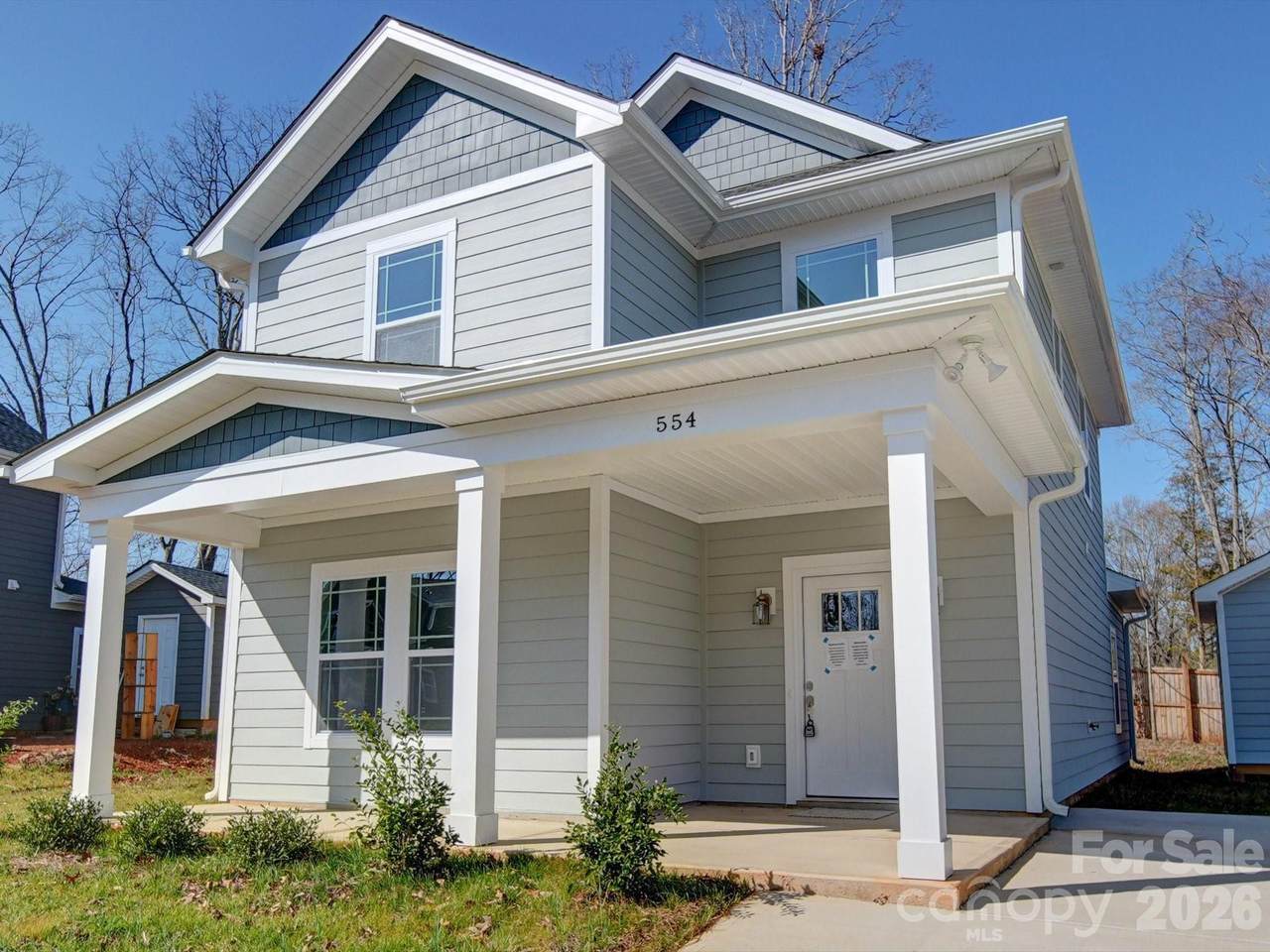 554 Geneva Circle - Photo 1