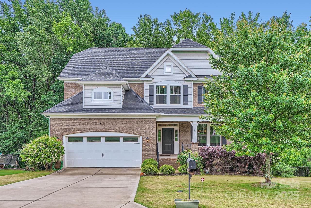 2864 Park Ridge Boulevard - Photo 1