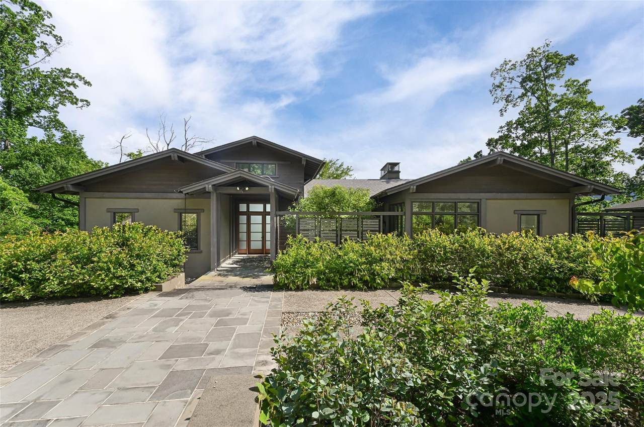 1121 Timberbluff Way - Photo 1