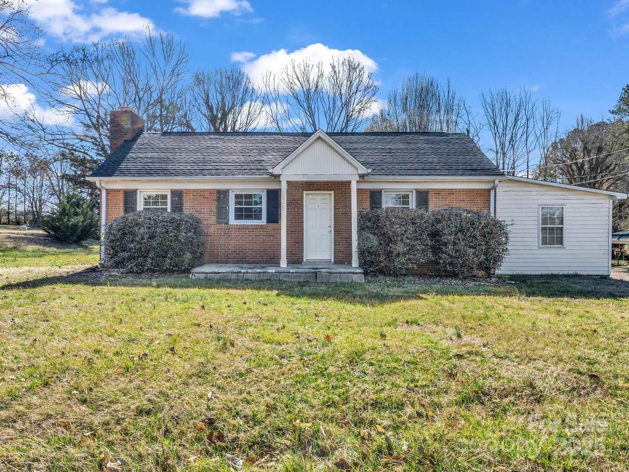 2100 Lincolnton Highway - Photo 1