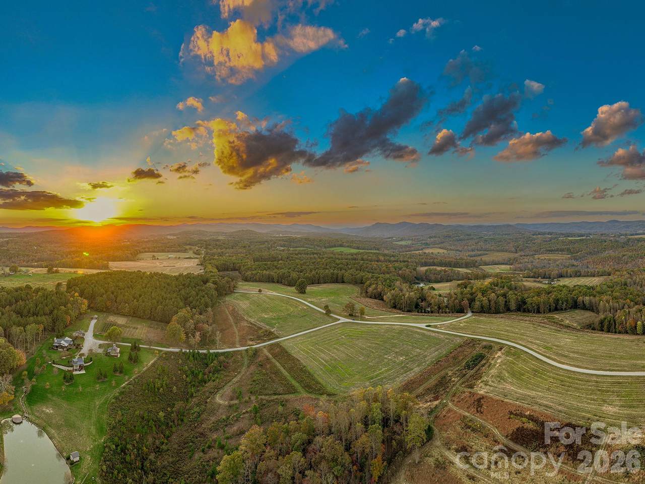 153 Badenyon Place - Photo 1