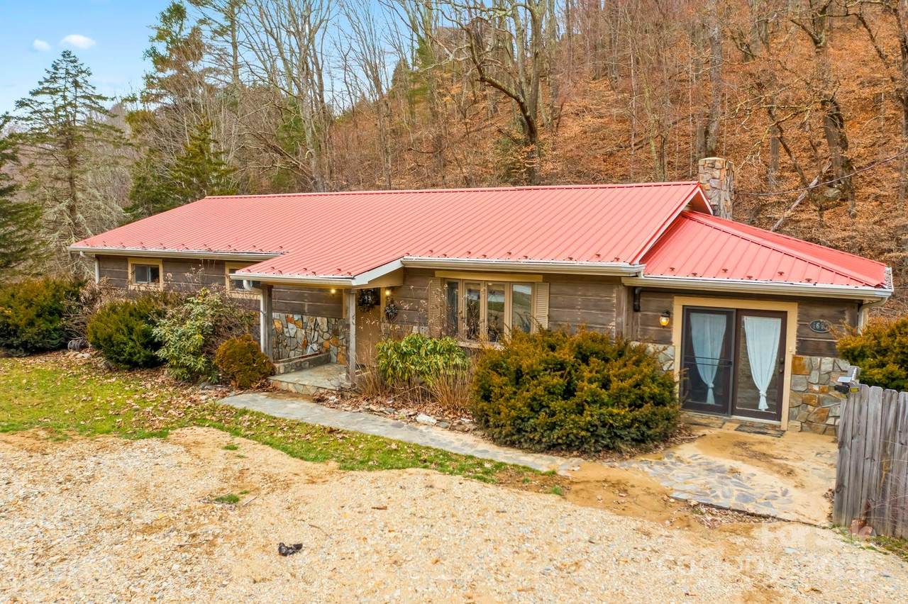 1697 Balm Highway - Photo 1