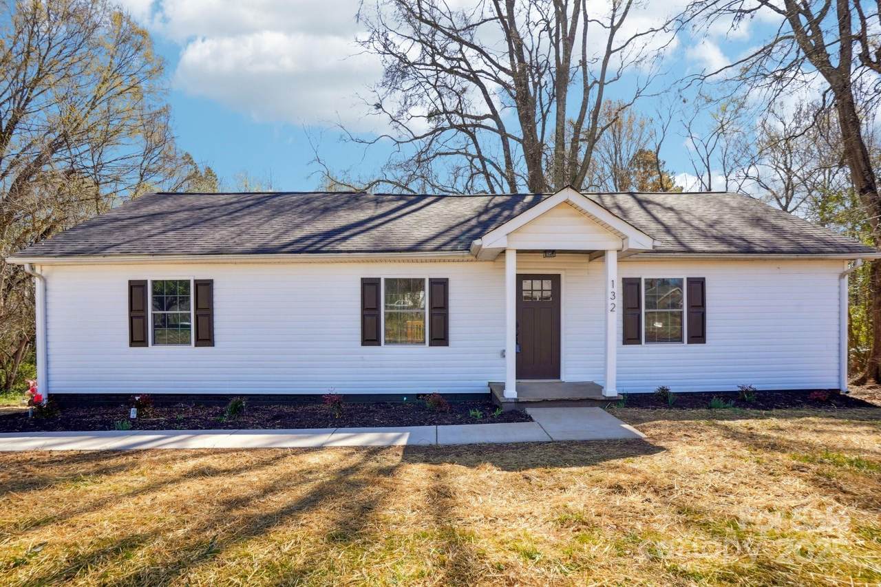 132 Shady Grove Road - Photo 1