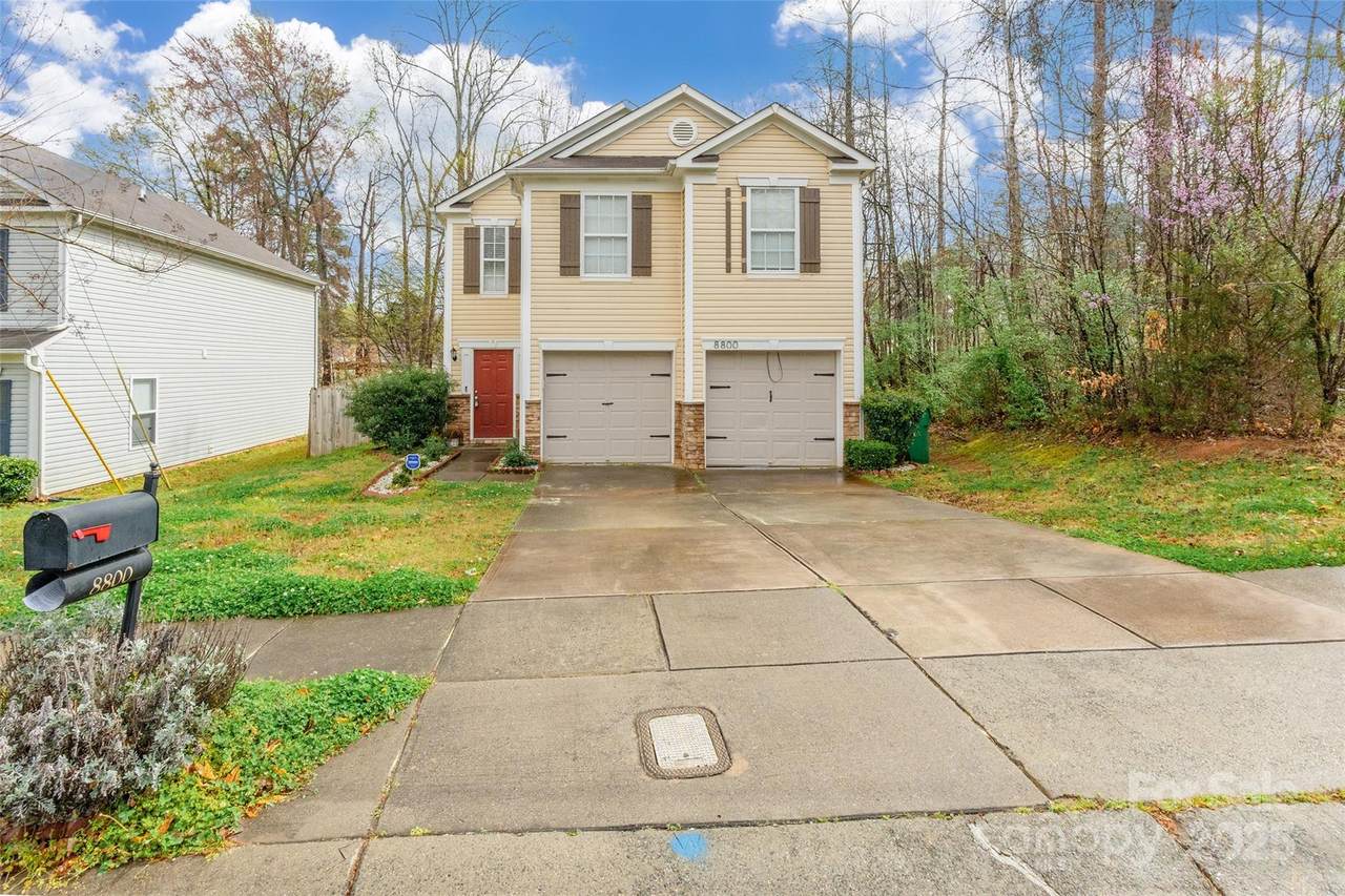 8800 Old Potters Road - Photo 1