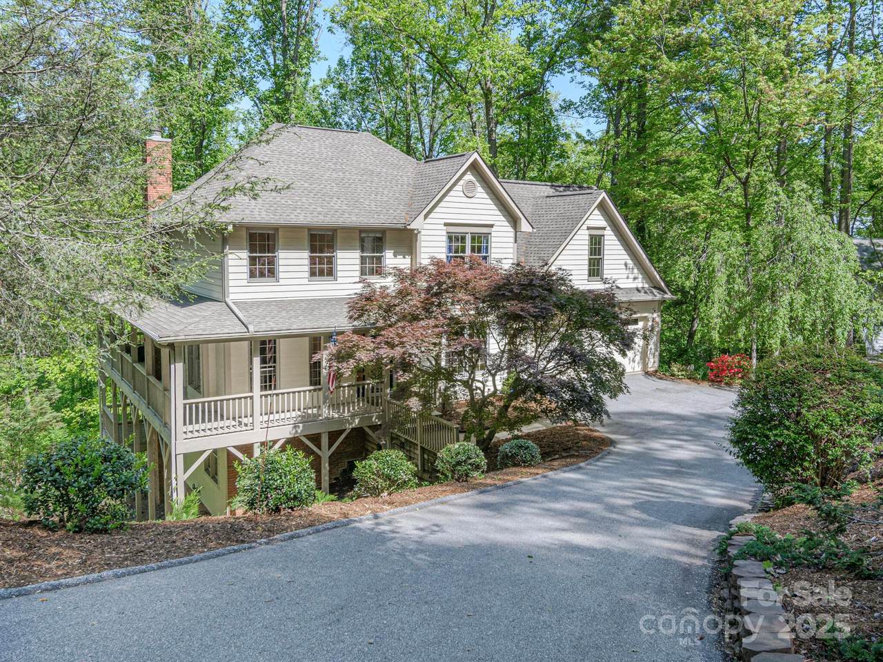 102 Galloway Drive - Photo 1