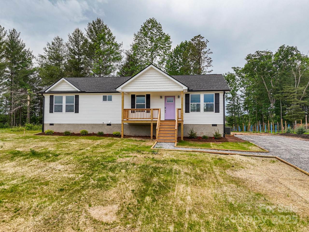358 Point Hope Lane - Photo 1