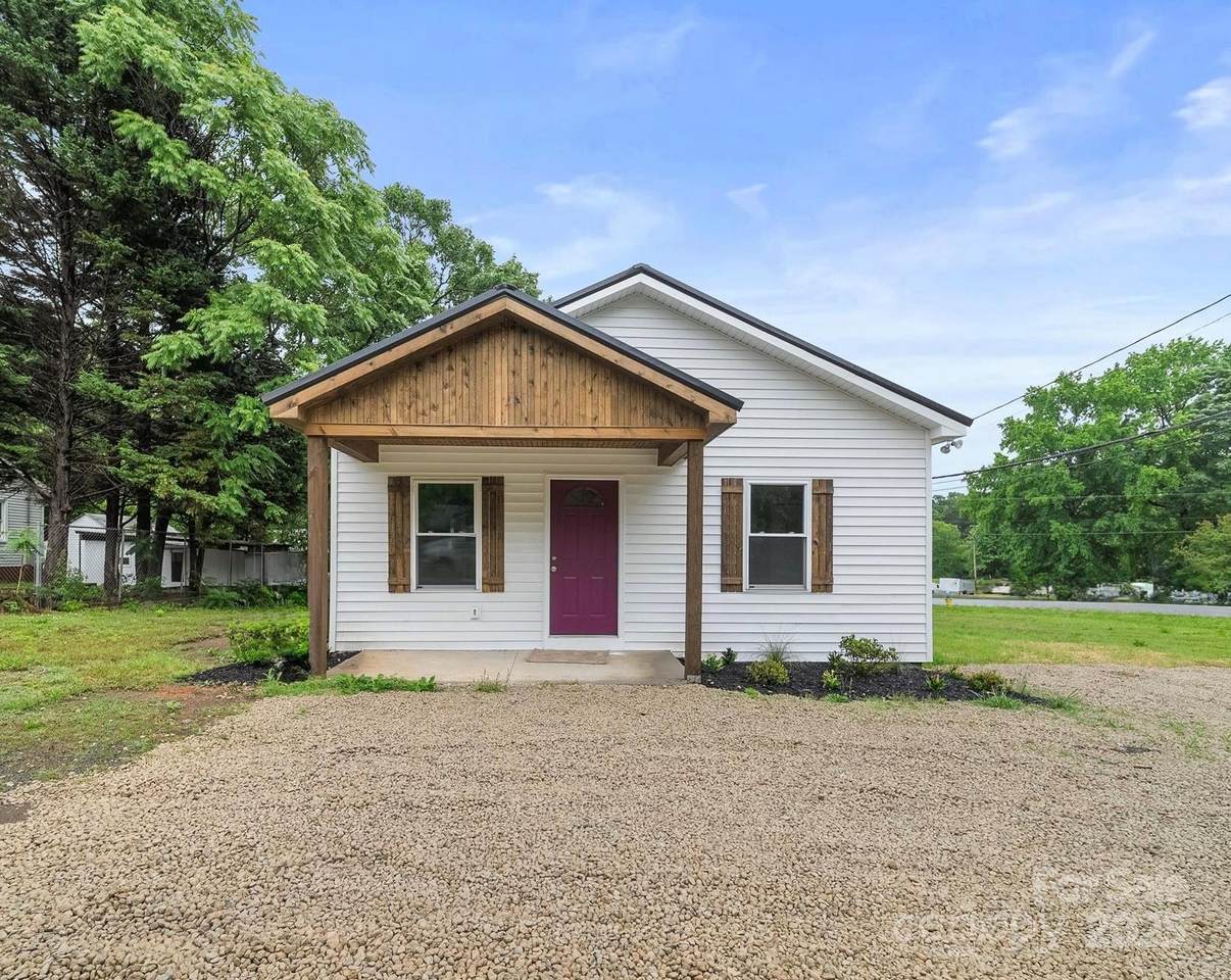 1067 Old Charlotte Road - Photo 1