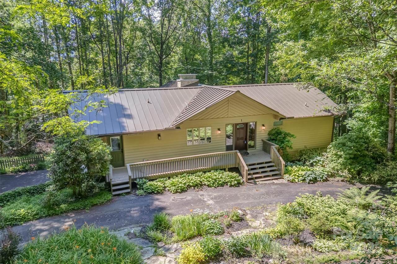 1 Sleepy Hollow Drive - Photo 1