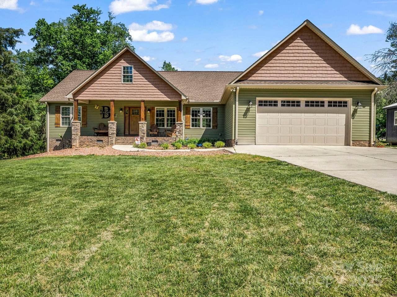 575 Hill Road - Photo 1