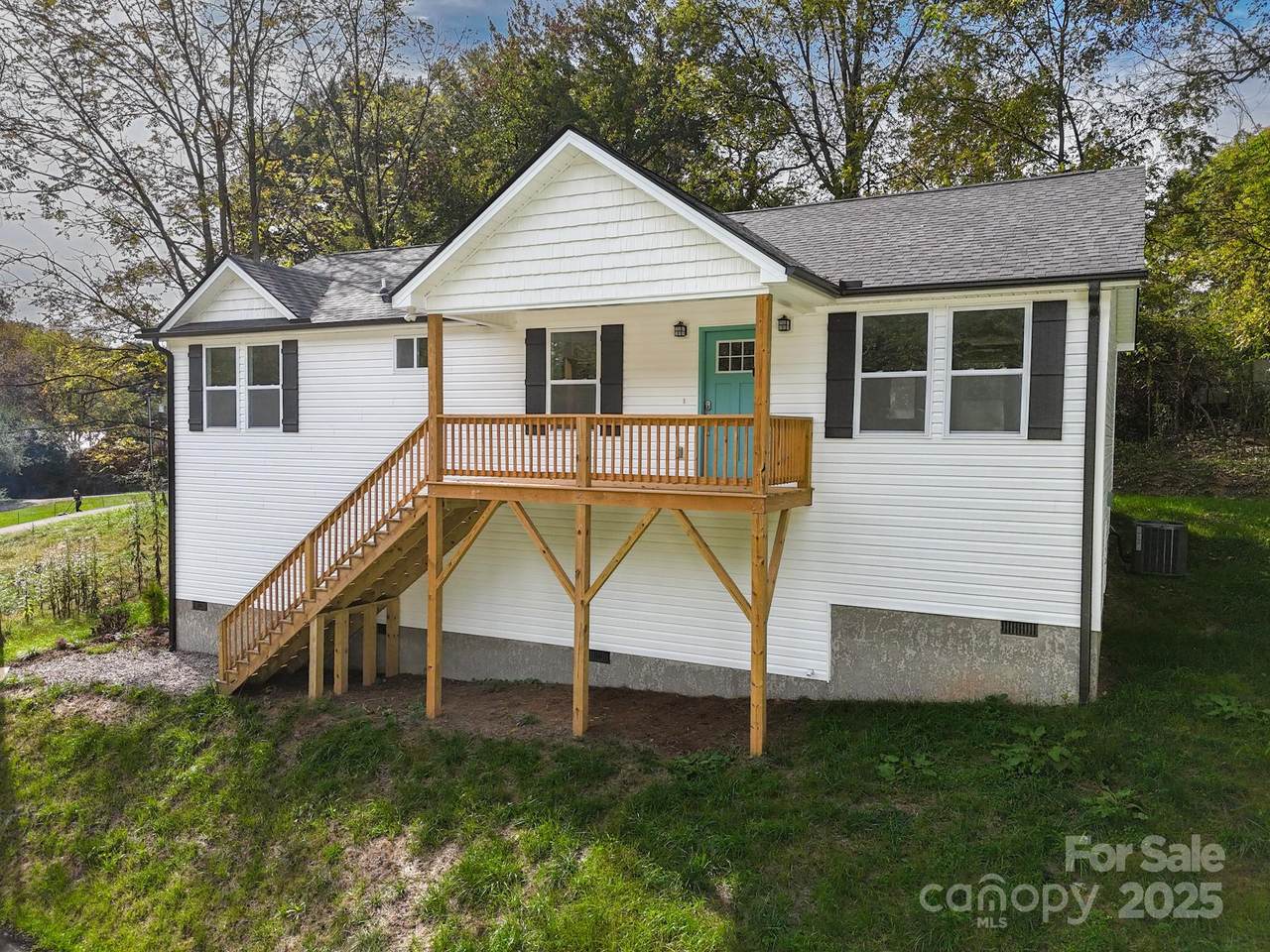 12 Holcombe Road - Photo 1