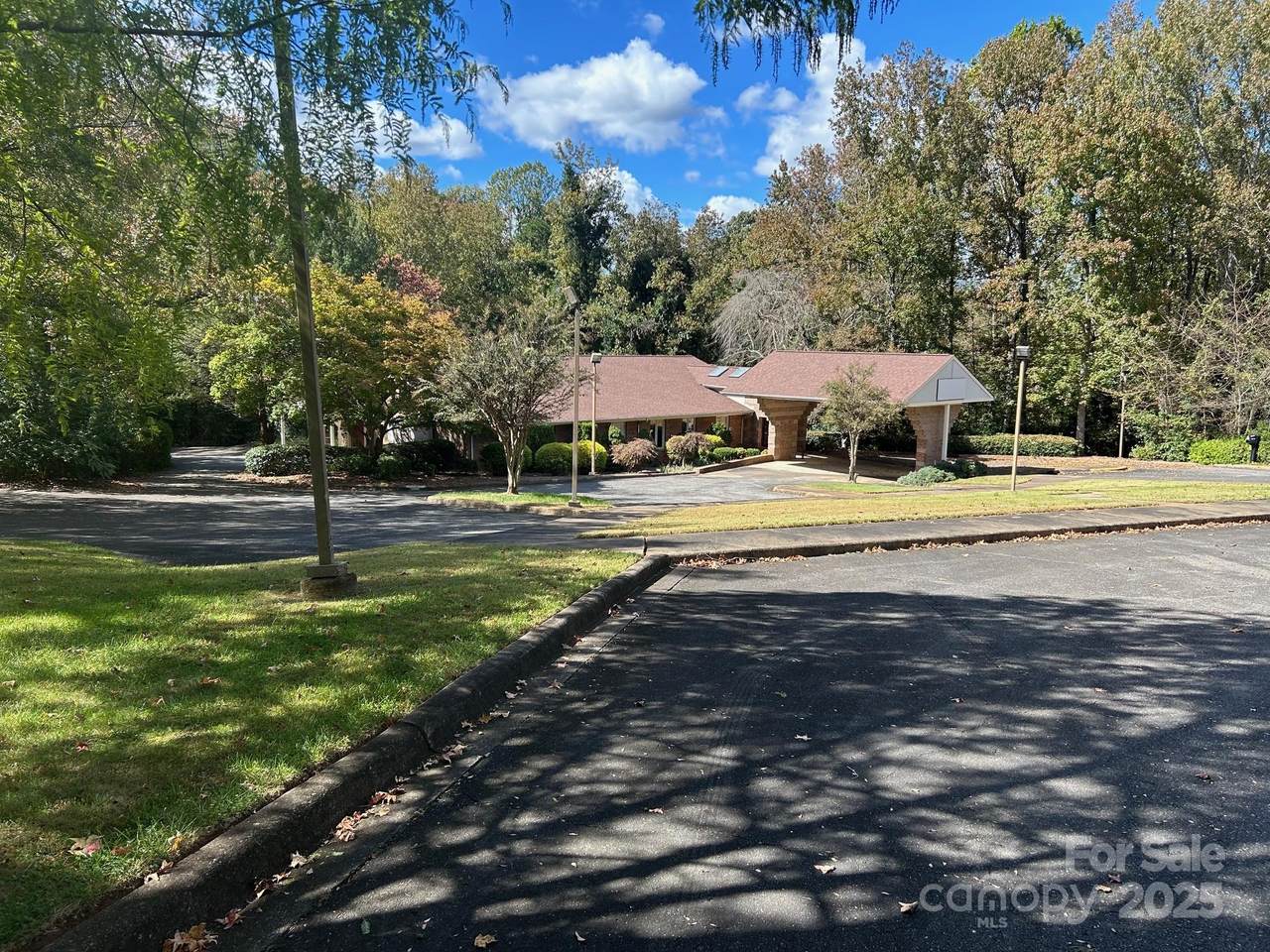 1413 Lafayette Street - Photo 1