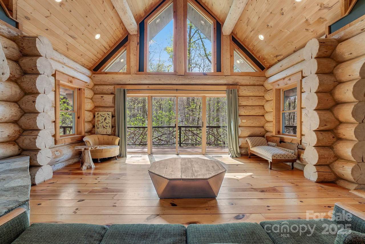 32 Indian Knob Road - Photo 1