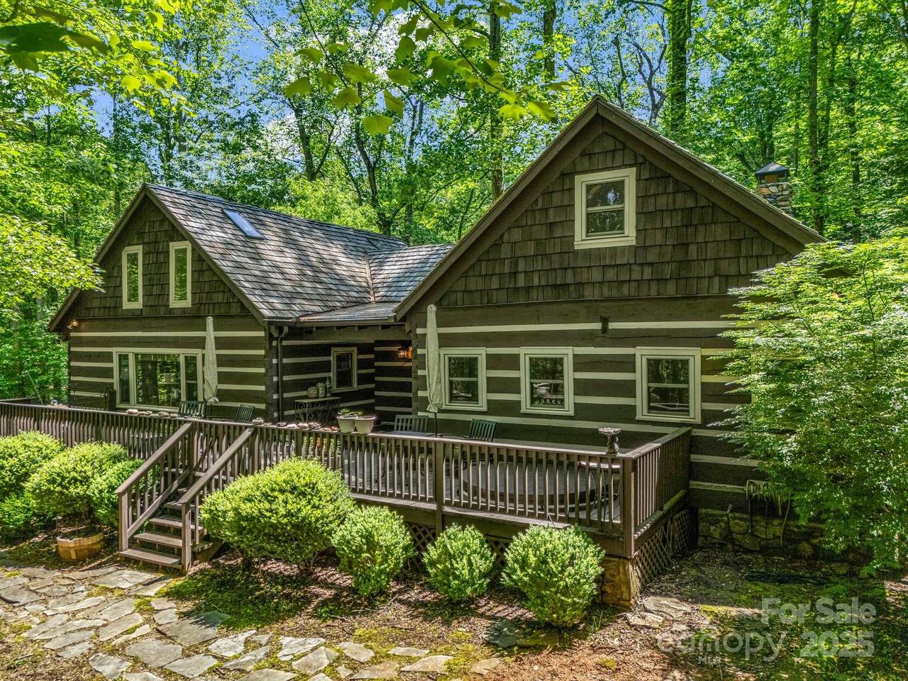 980 Mountain Forest Drive - Photo 1