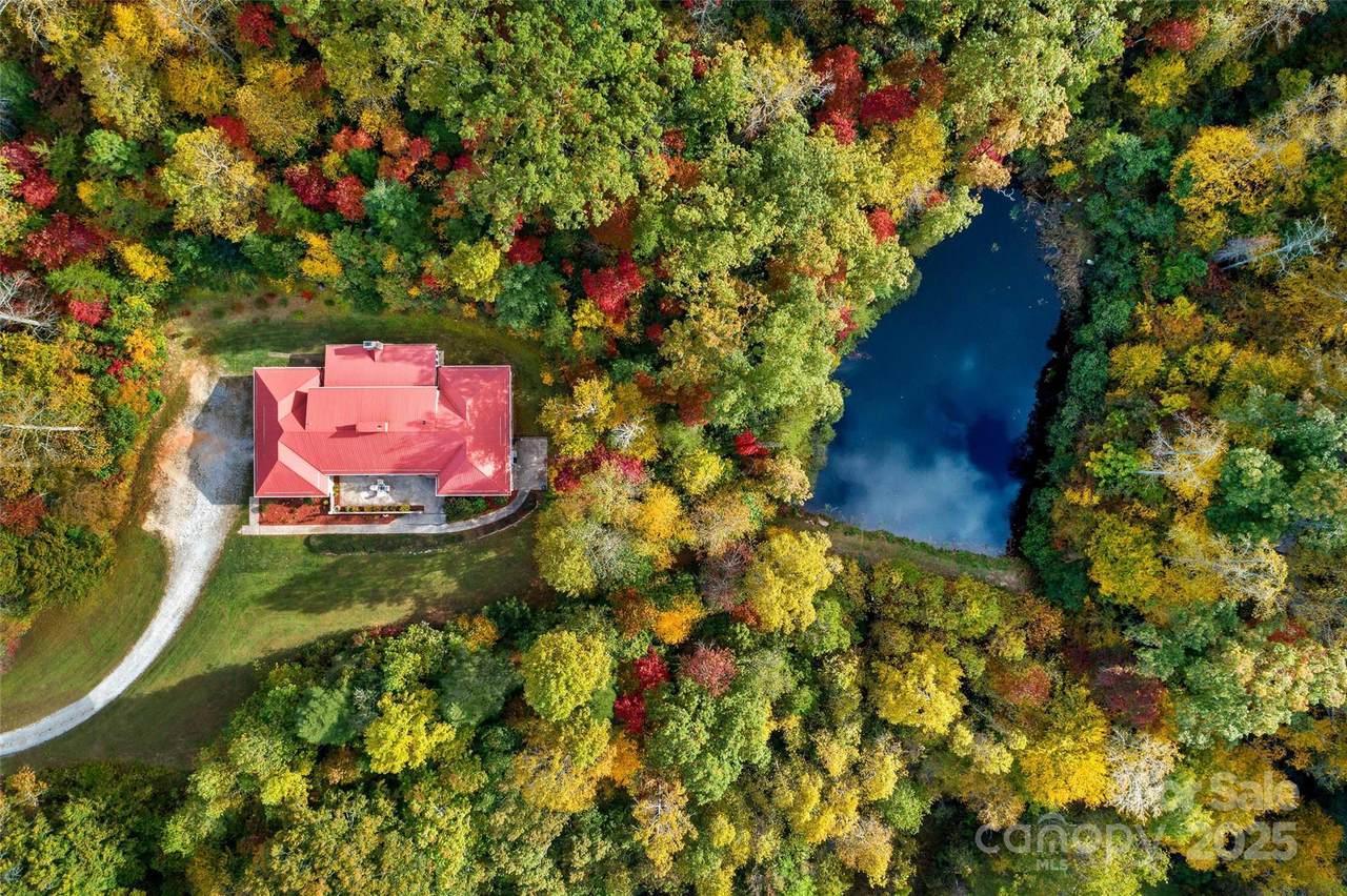 2517 Pine Cove Road - Photo 1