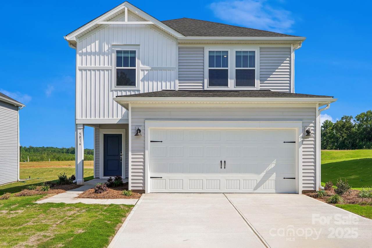 5029 Poplin Valley - Photo 1