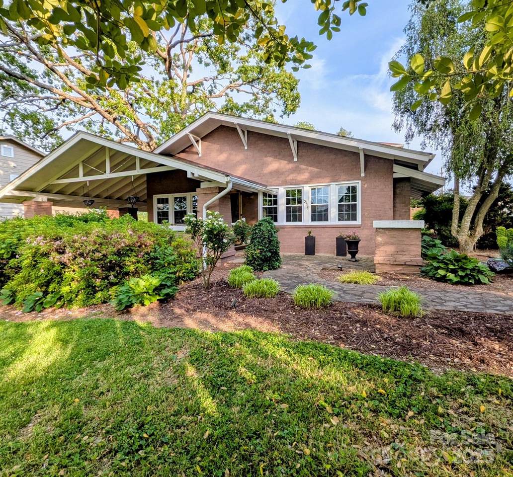311 Union Street - Photo 1
