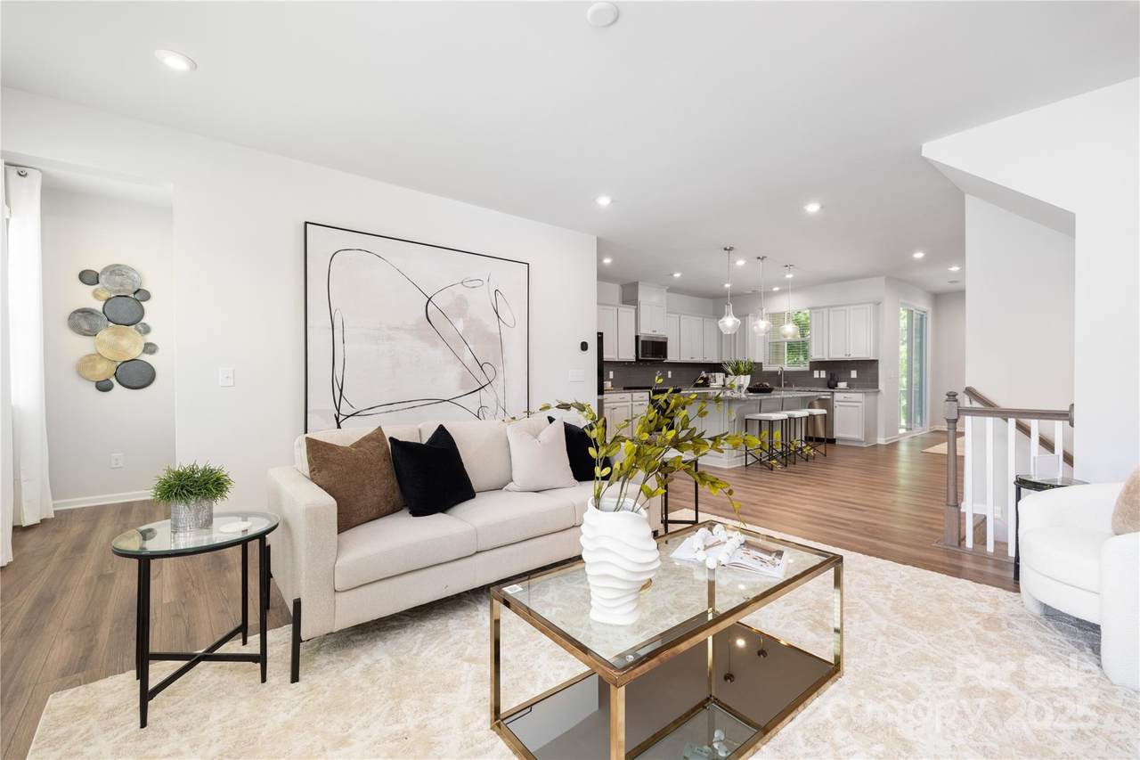 145 Marron Drive - Photo 1