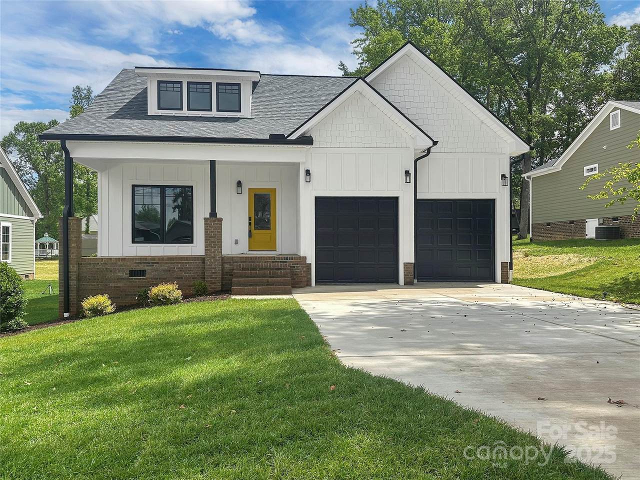 420 Fulton Drive - Photo 1