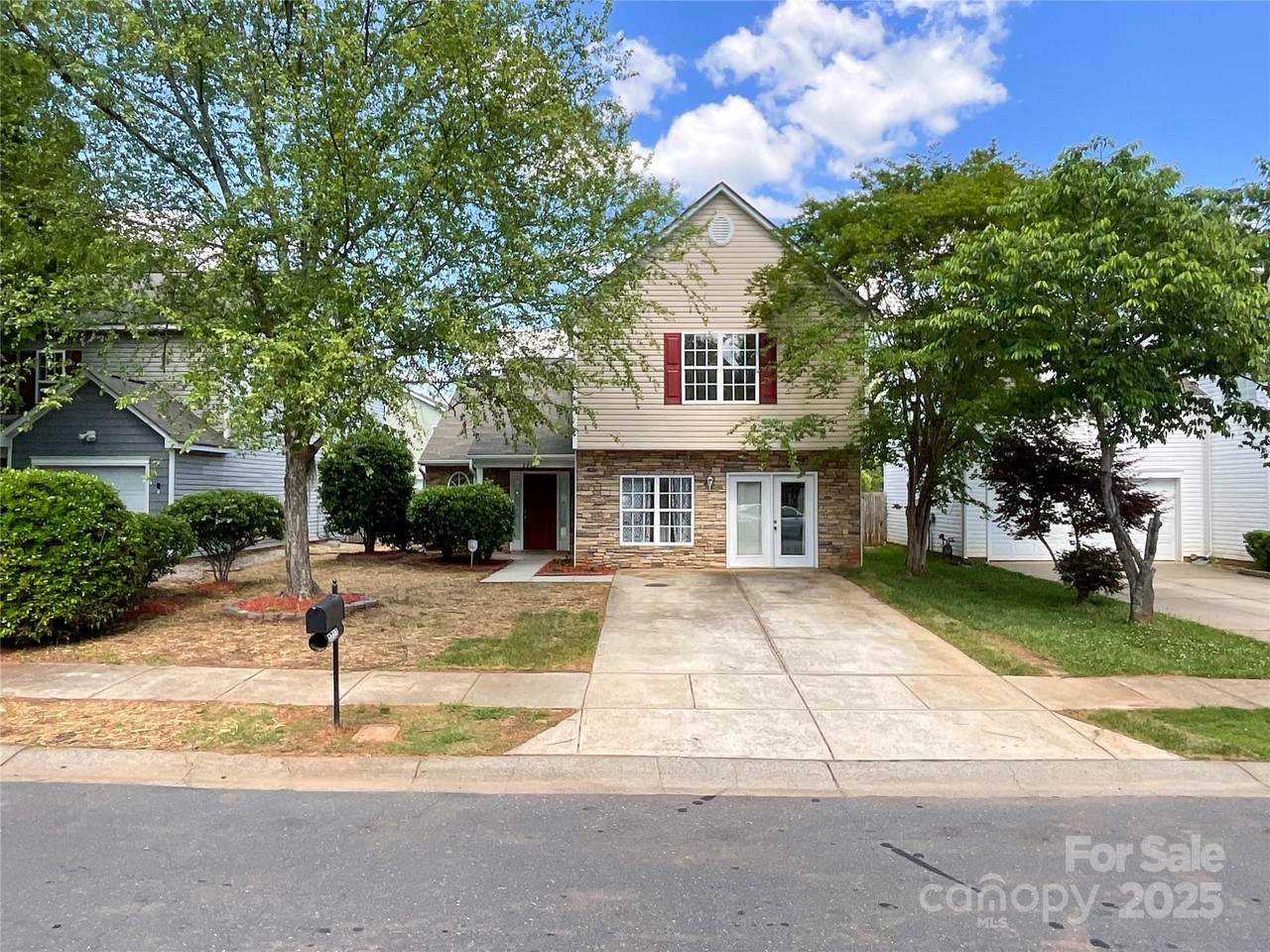 2713 Reid Meadows Drive - Photo 1