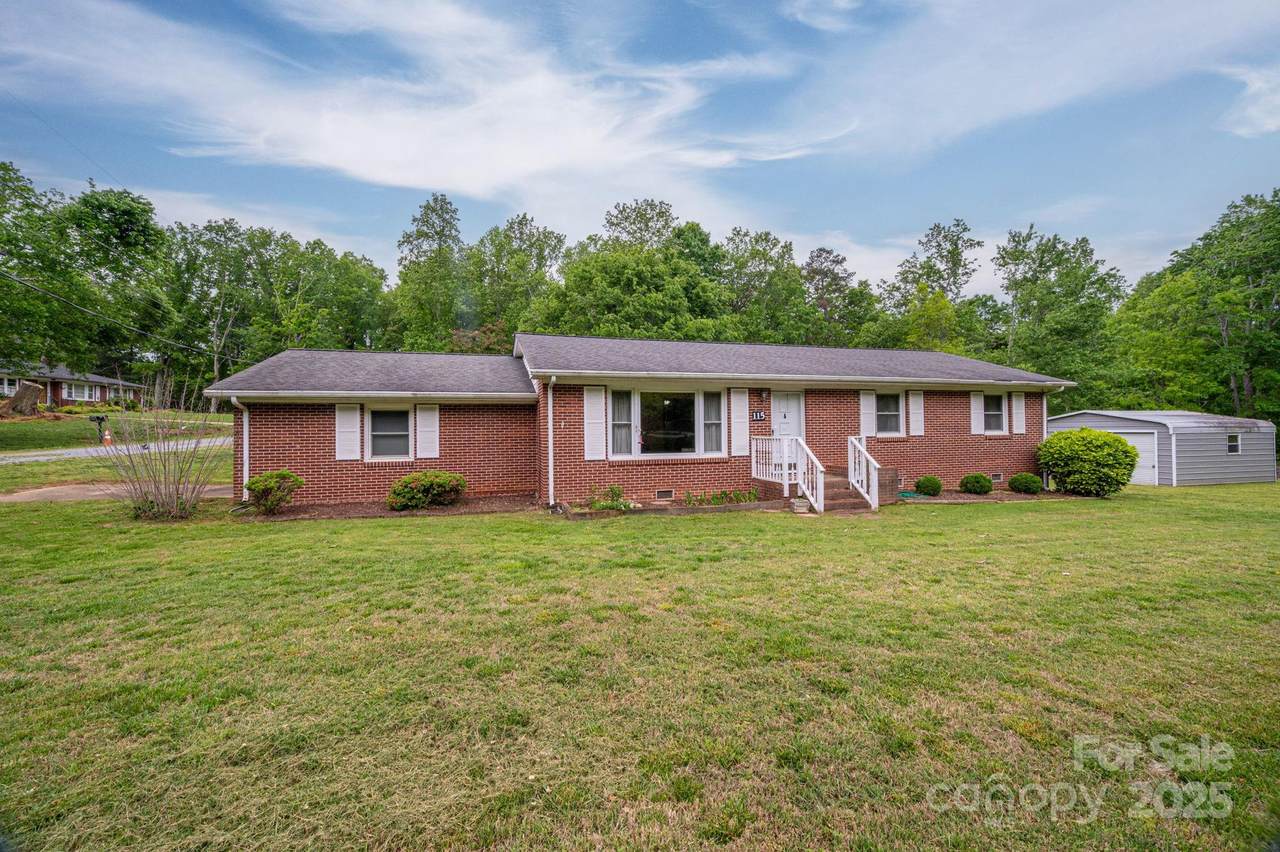 115 Patterson Road - Photo 1