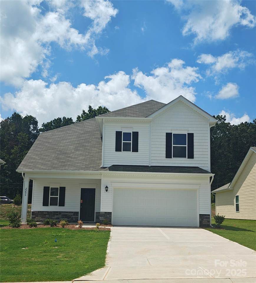2206 Catawba Trace Drive - Photo 1