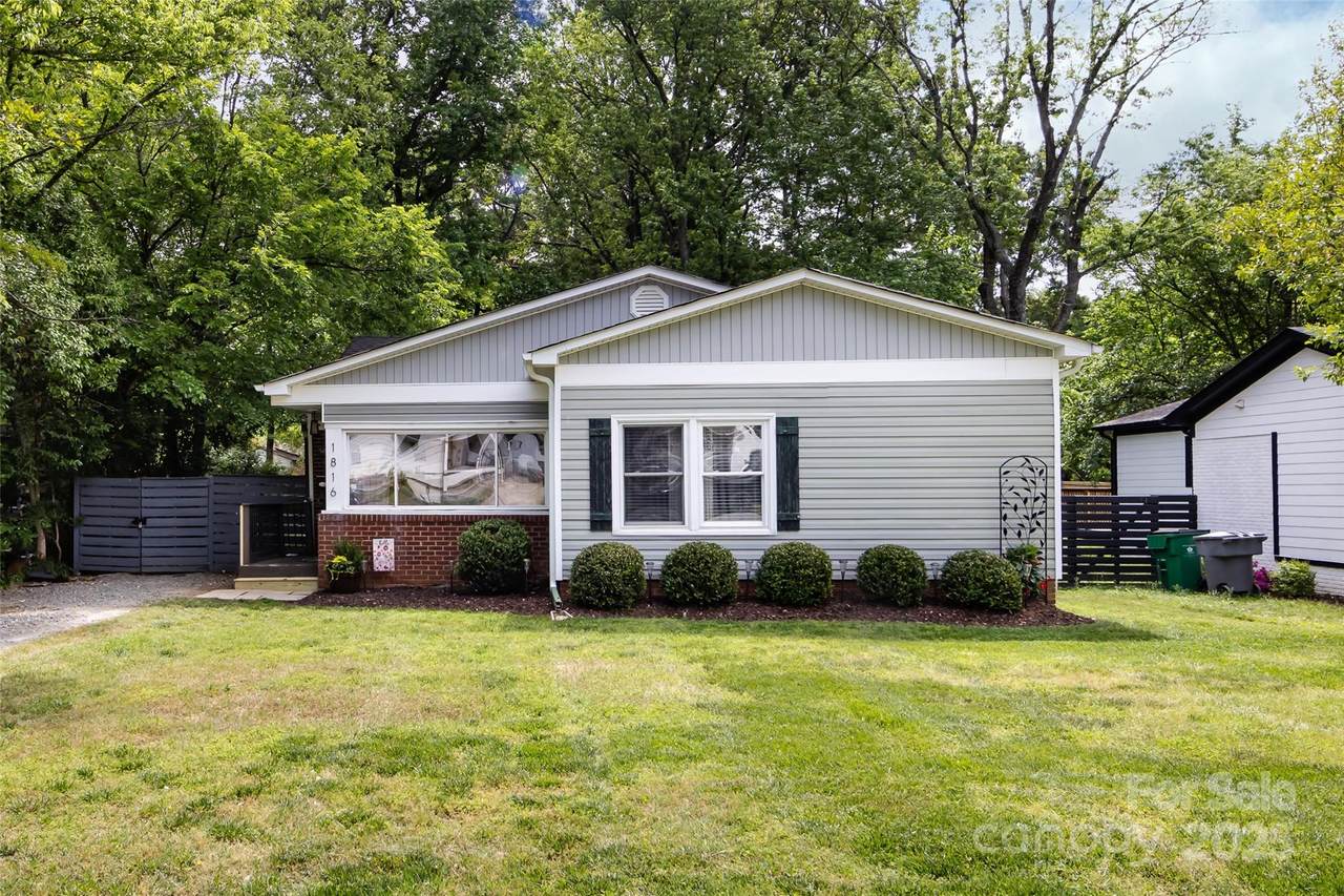 1816 Anderson Street - Photo 1