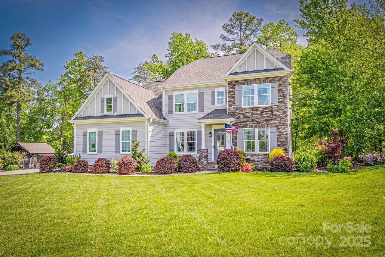 3992 Blue Dory Lane - Photo 1