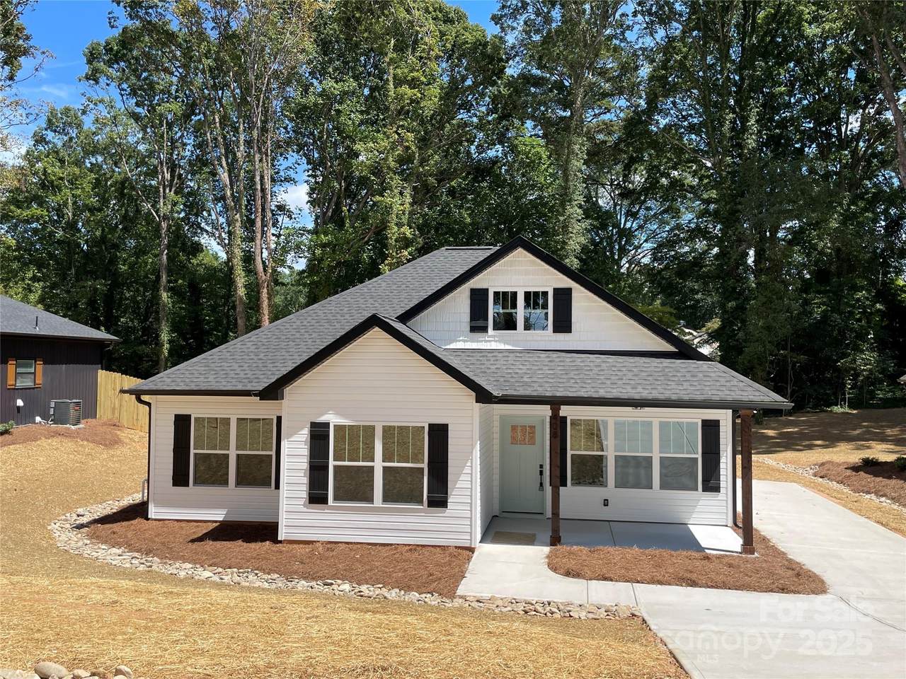 408 Peterson Street - Photo 1