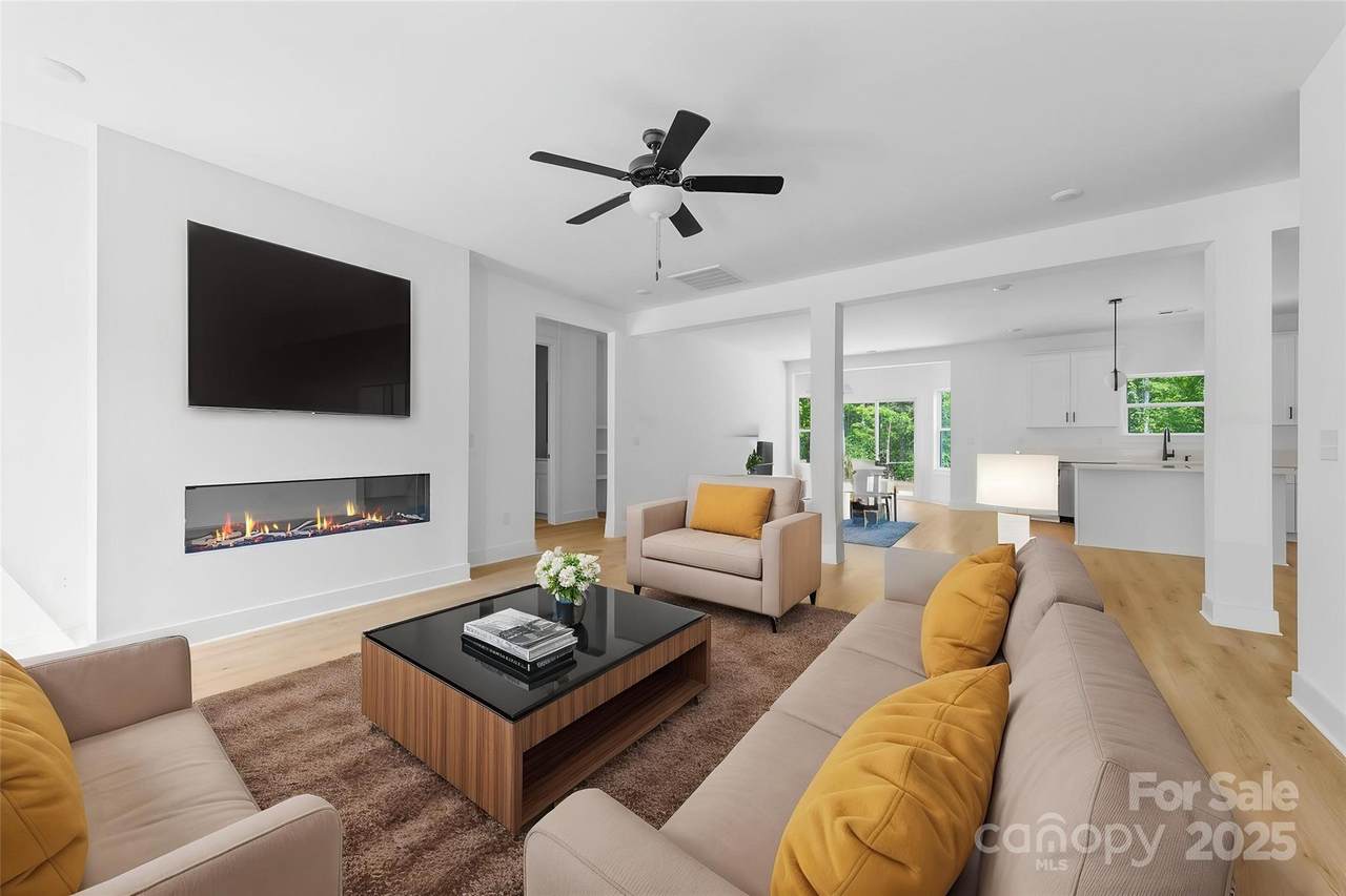 13109 Homewood Drive - Photo 1