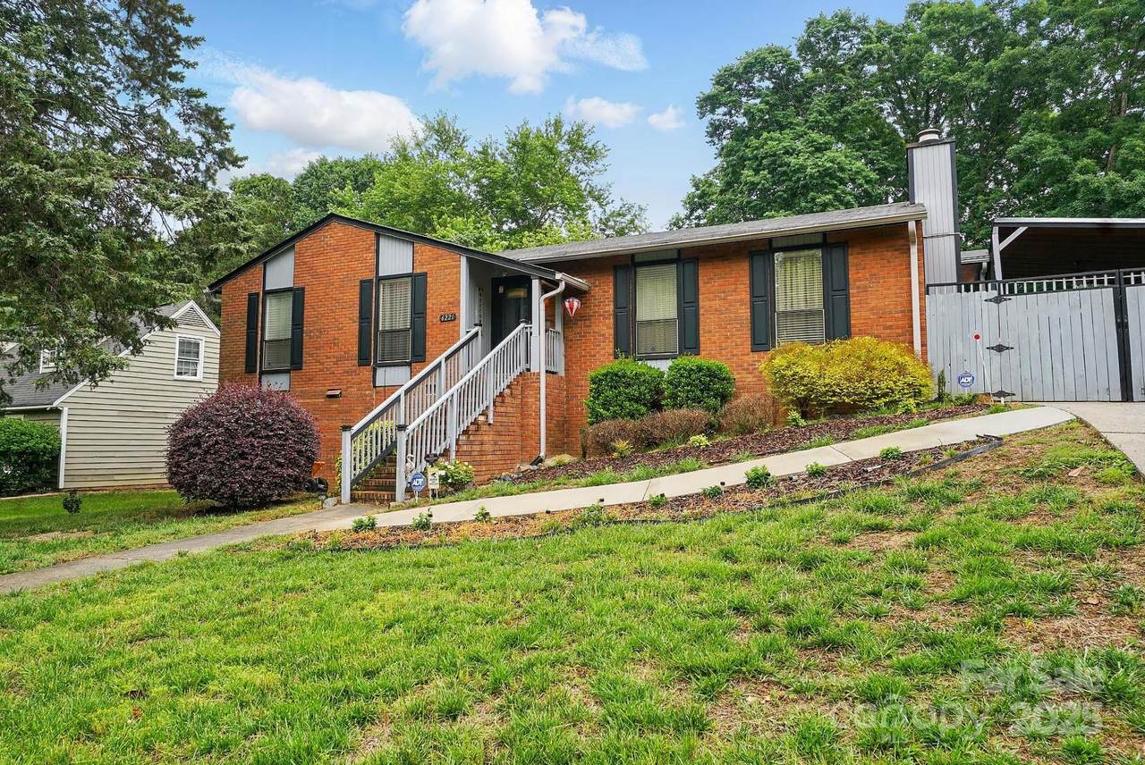 6221 Thermal Road - Photo 1