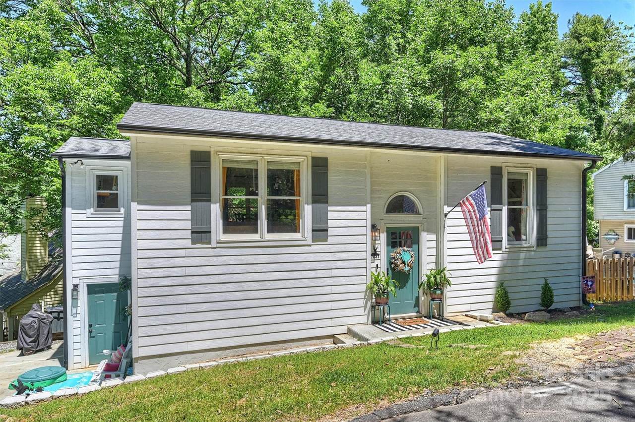 27037 Tidal Way - Photo 1