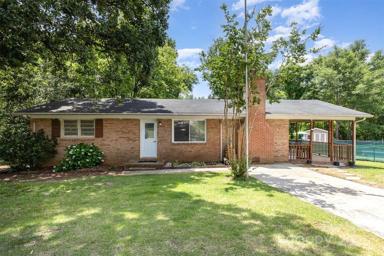 128 Paul Snipes Road - Photo 1